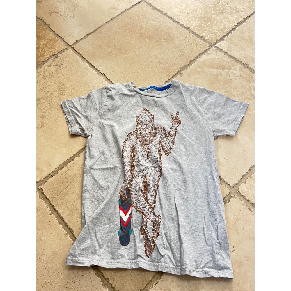 Boden Boys 13-14 Bigfoot Skateboard Peace Sign Graphic T-Shirt Grey Cotton